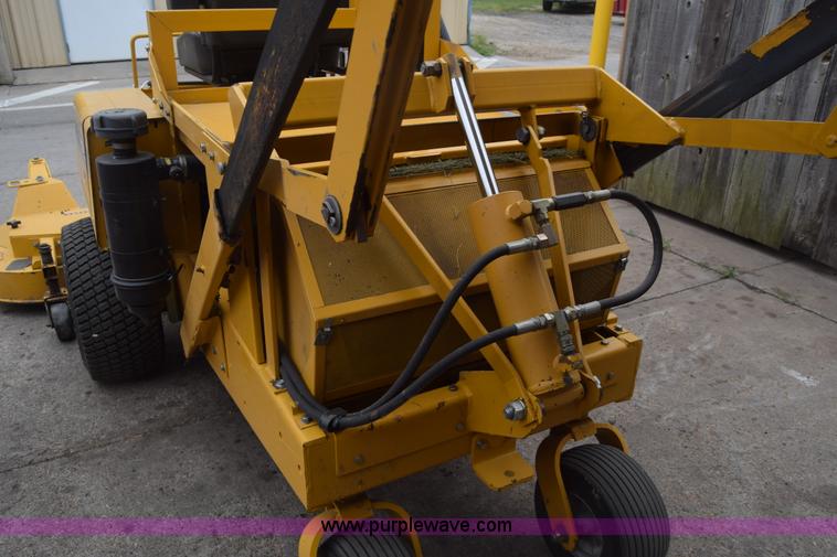 image for item CB9212 Hustler 4600 ZTR lawn mower