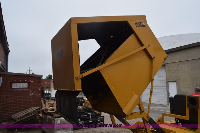 image for item CB9212 Hustler 4600 ZTR lawn mower