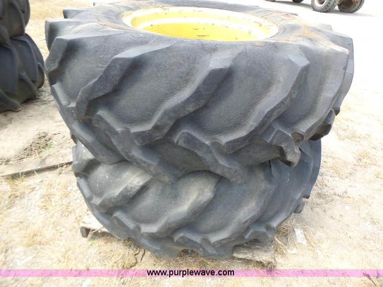 image for item CC9292 (3) tires