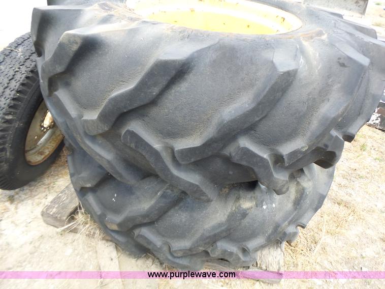 image for item CC9292 (3) tires