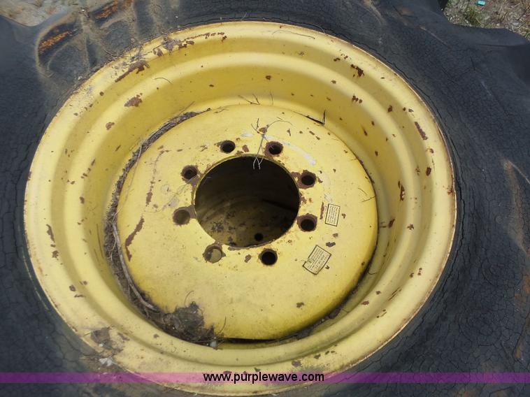 image for item CC9292 (3) tires