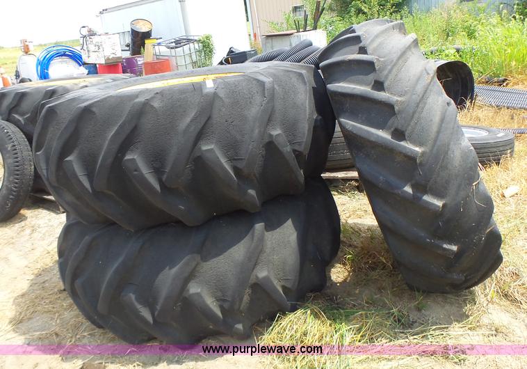 image for item CC9294 (3) tires