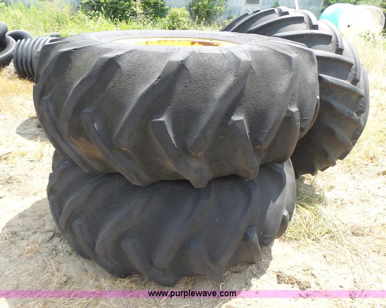 image for item CC9294 (3) tires