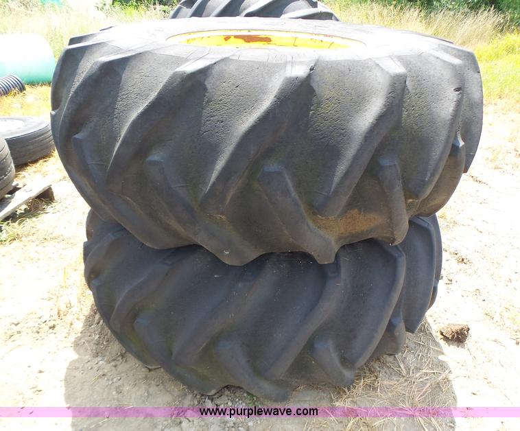 image for item CC9294 (3) tires