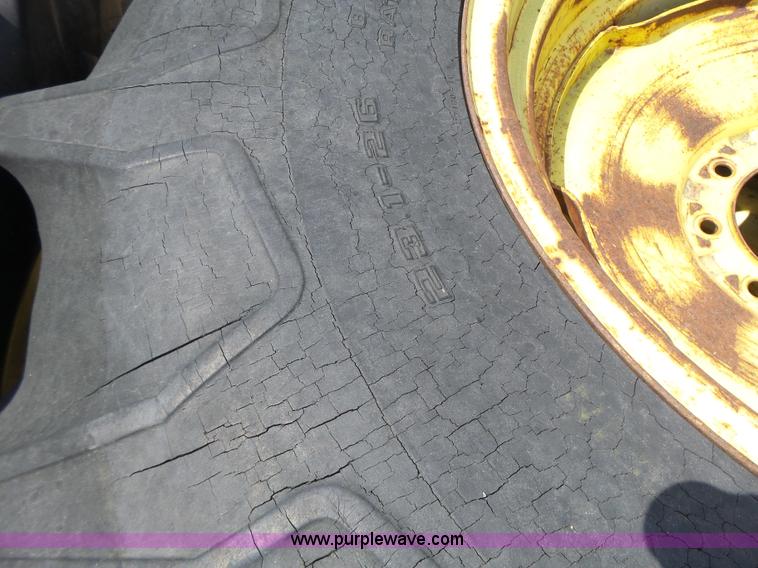 image for item CC9294 (3) tires