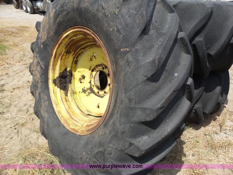 image for item CC9294 (3) tires