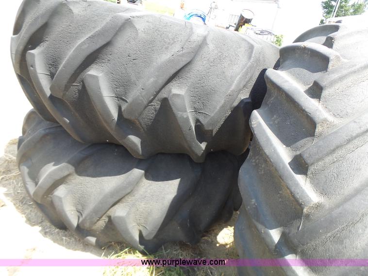 image for item CC9294 (3) tires