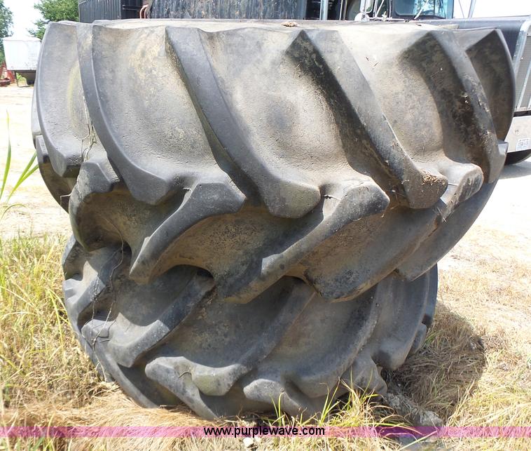 image for item CC9295 (2) Firestone 28L-26 tires