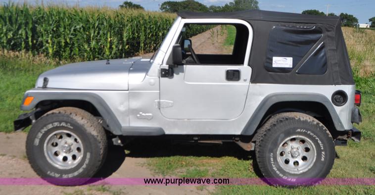 image for item G7427 2006 Jeep Wrangler Sport SUV