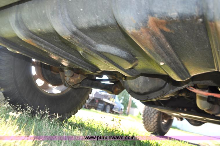 image for item G7427 2006 Jeep Wrangler Sport SUV