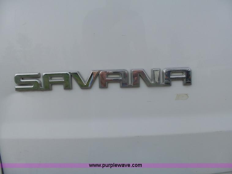 image for item J1658 2006 GMC Savana G1500 Cargo van