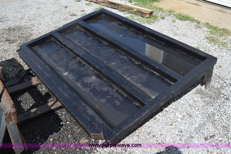 image for item J2763 Shop built barrel bed