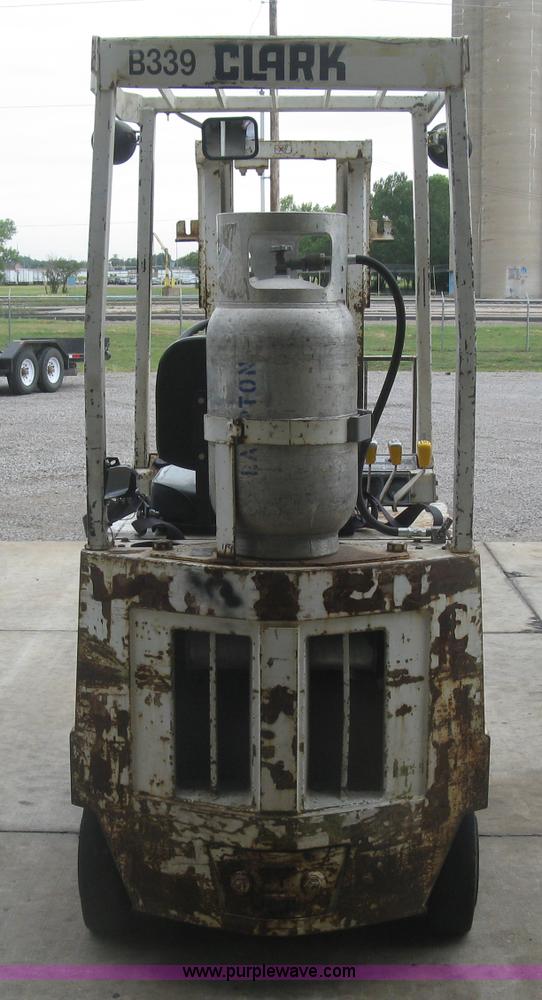 image for item J2764 Clark GCS12 Forklift