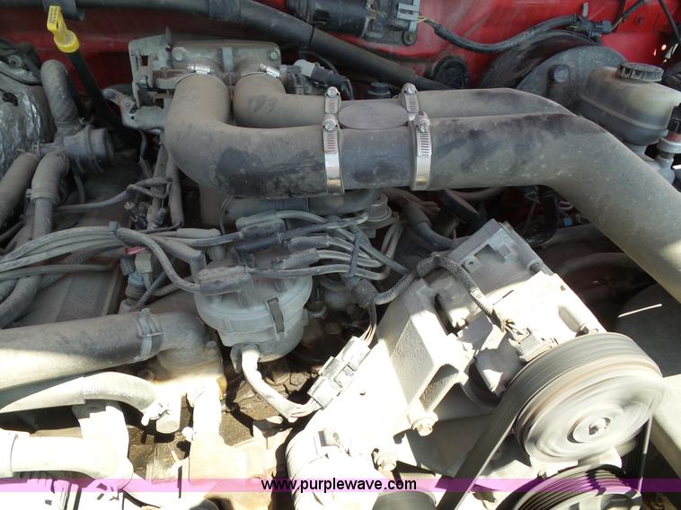 image for item J4031 1996 Ford F350 XLT Crew Cab pickup truck