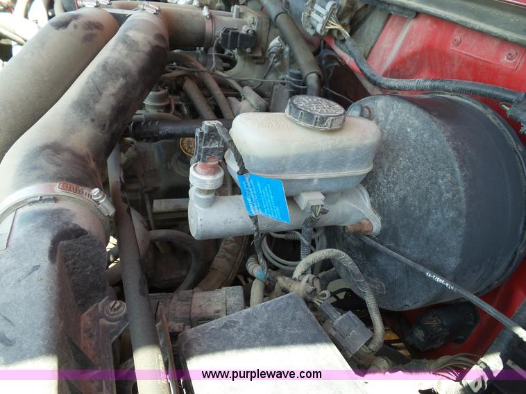 image for item J4031 1996 Ford F350 XLT Crew Cab pickup truck