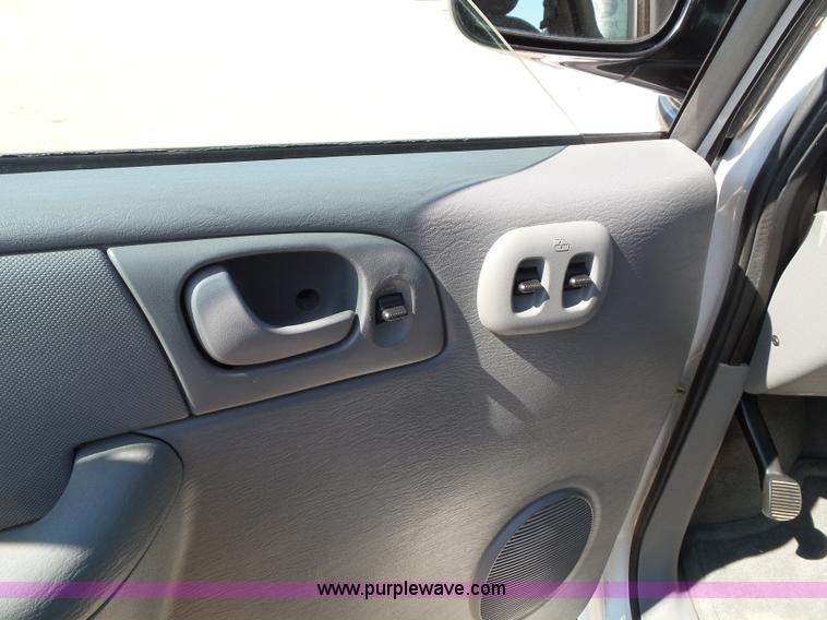 image for item J4824 2006 Dodge Grand Caravan