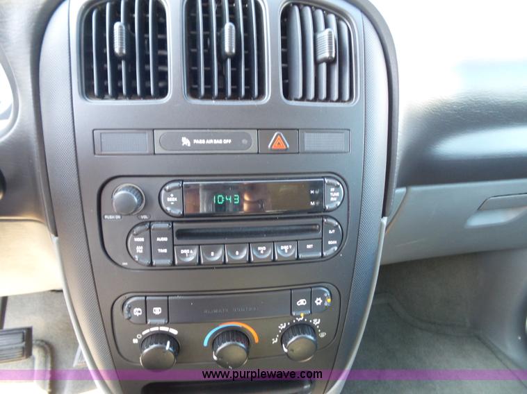 image for item J4824 2006 Dodge Grand Caravan
