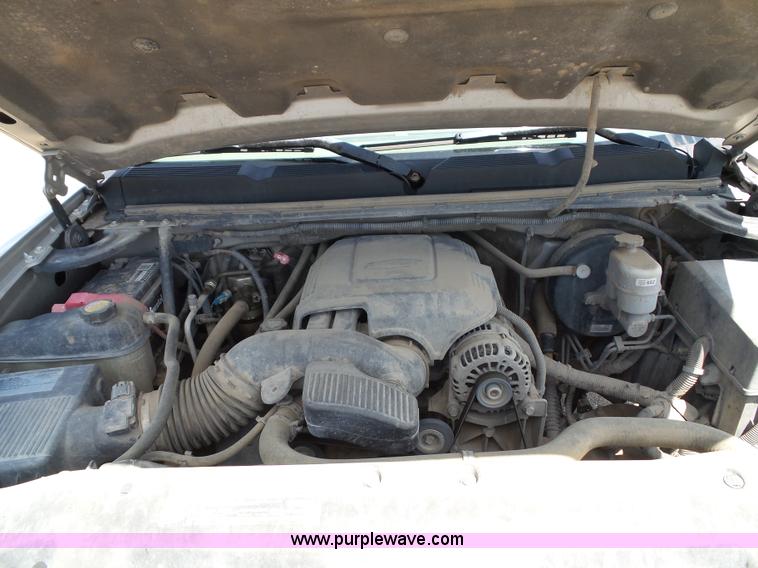 image for item J4826 2009 Chevrolet Silverado 1500 Ext. Cab pickup truck