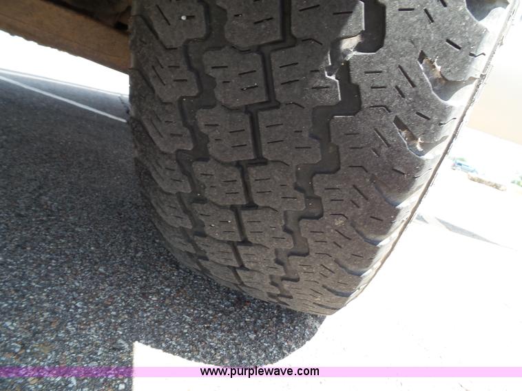 image for item J4826 2009 Chevrolet Silverado 1500 Ext. Cab pickup truck