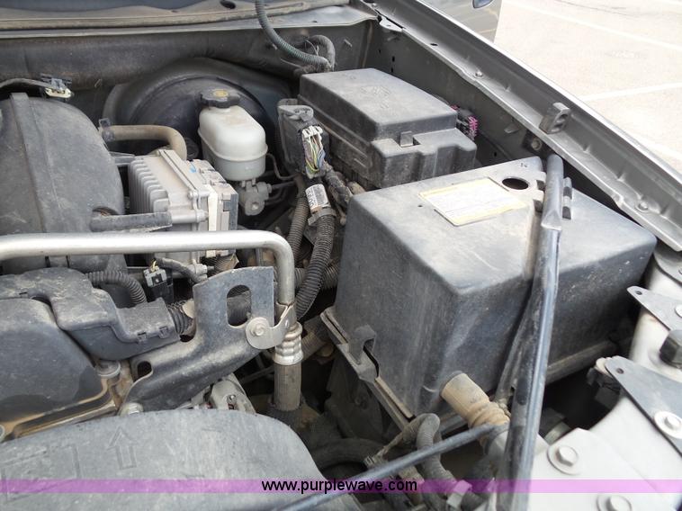 image for item J4827 2005 Chevrolet TrailBlazer LS SUV