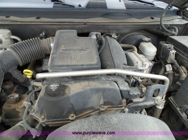 image for item J4827 2005 Chevrolet TrailBlazer LS SUV