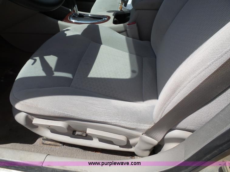 image for item J4828 2008 Chevrolet Impala LS