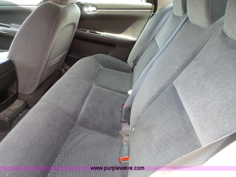 image for item J4830 2007 Chevrolet Impala LS