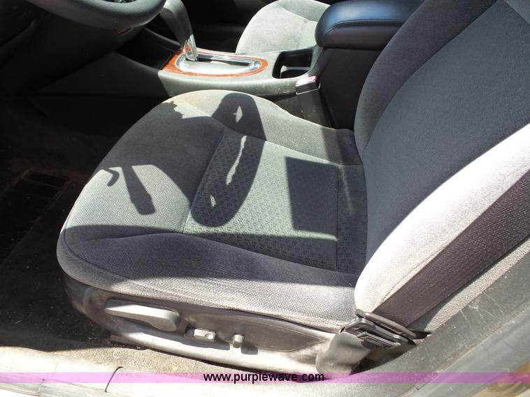 image for item J4830 2007 Chevrolet Impala LS