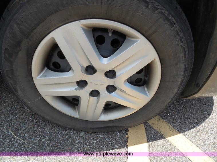 image for item J4830 2007 Chevrolet Impala LS