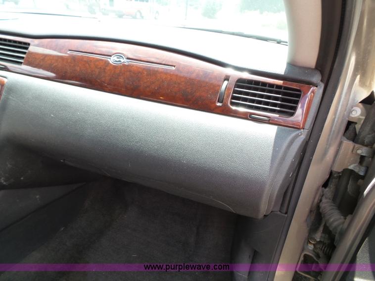 image for item J4830 2007 Chevrolet Impala LS