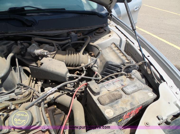 image for item J4831 2006 Ford Taurus SE