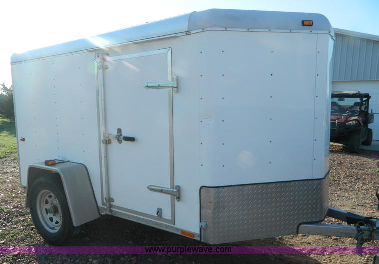 image for item J5128 2009 Wells Cargo enclosed cargo trailer