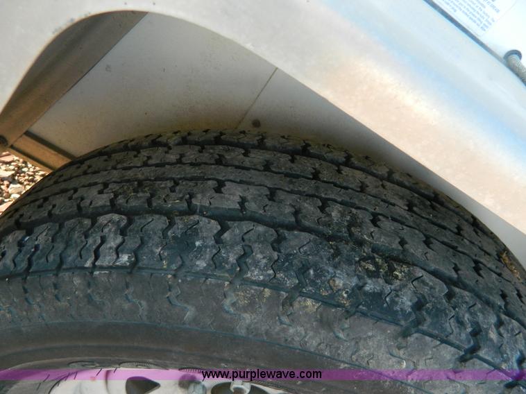 image for item J5128 2009 Wells Cargo enclosed cargo trailer