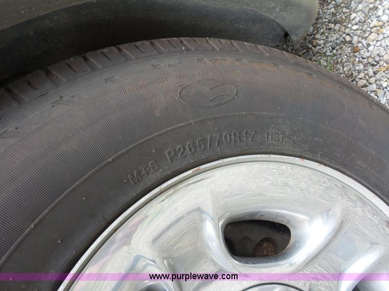 image for item K1614 2001 Ford F150 SuperCrew pickup truck