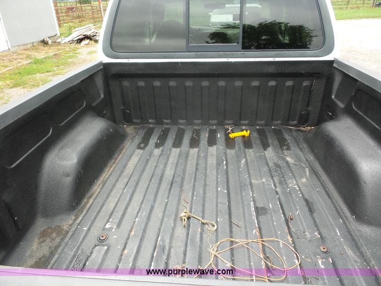 image for item K1614 2001 Ford F150 SuperCrew pickup truck