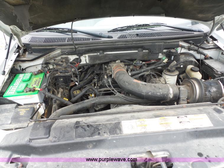 image for item K1614 2001 Ford F150 SuperCrew pickup truck