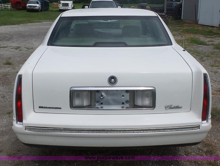 image for item K1615 1999 Cadillac DeVille