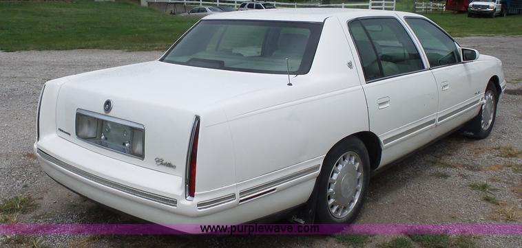 image for item K1615 1999 Cadillac DeVille
