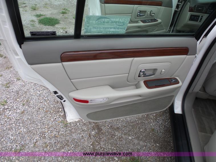 image for item K1615 1999 Cadillac DeVille