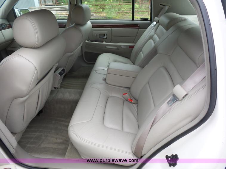 image for item K1615 1999 Cadillac DeVille