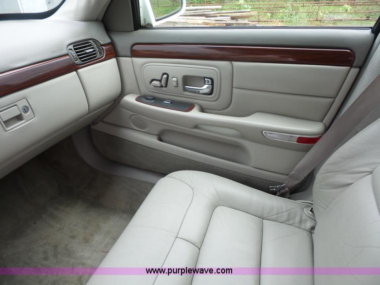 image for item K1615 1999 Cadillac DeVille