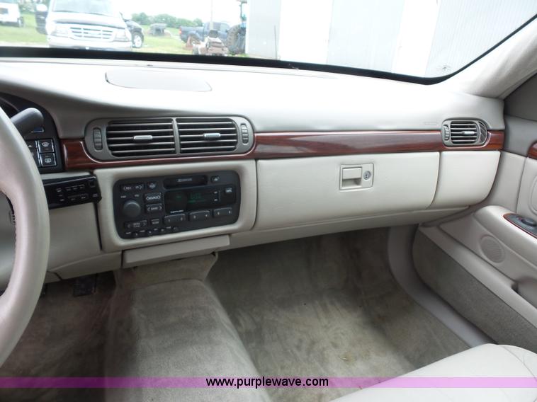 image for item K1615 1999 Cadillac DeVille