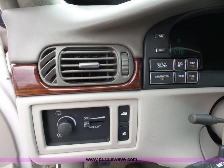 image for item K1615 1999 Cadillac DeVille