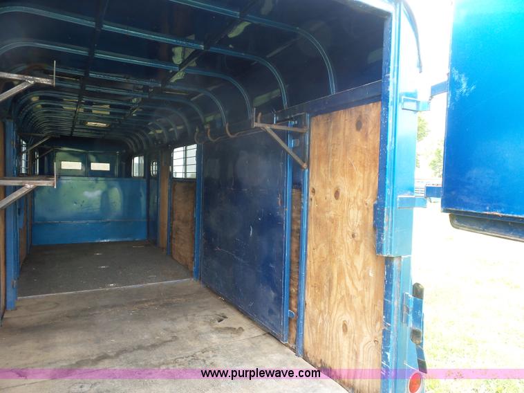 image for item K1617 1992 Sundowner enclosed gooseneck trailer