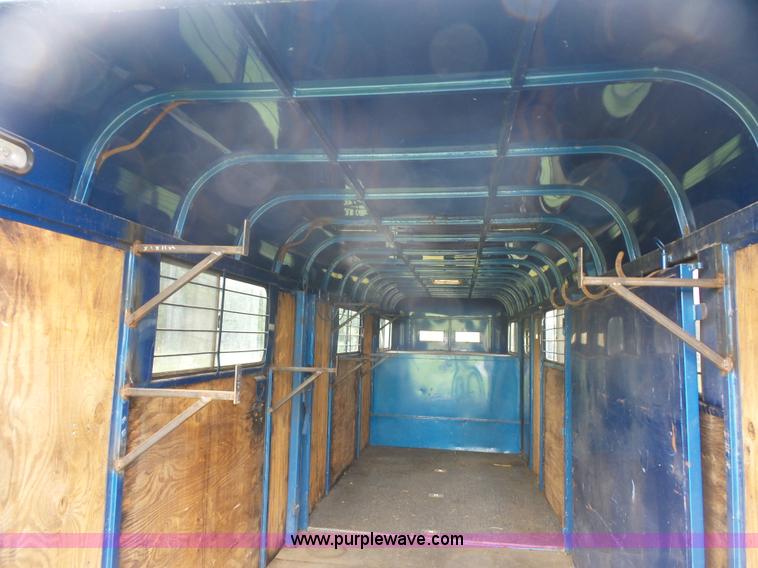 image for item K1617 1992 Sundowner enclosed gooseneck trailer