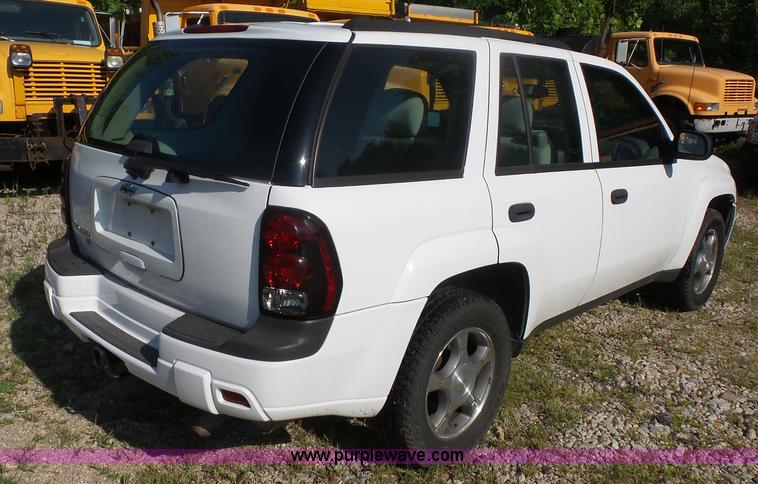 image for item K1627 2008 Chevrolet TrailBlazer SUV