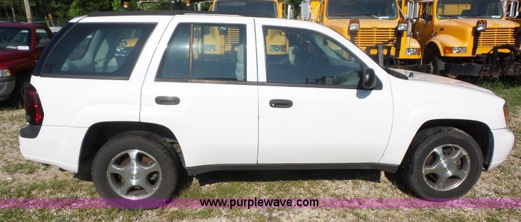 image for item K1627 2008 Chevrolet TrailBlazer SUV