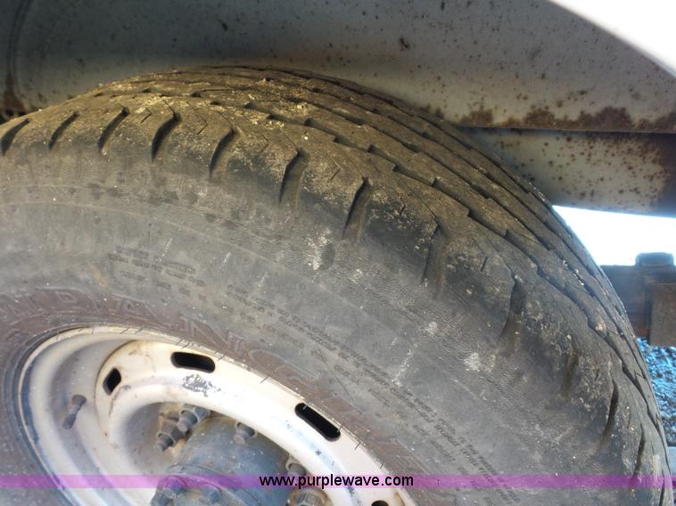 image for item K1628 2000 Dodge Ram Wagon B3500 Maxi van