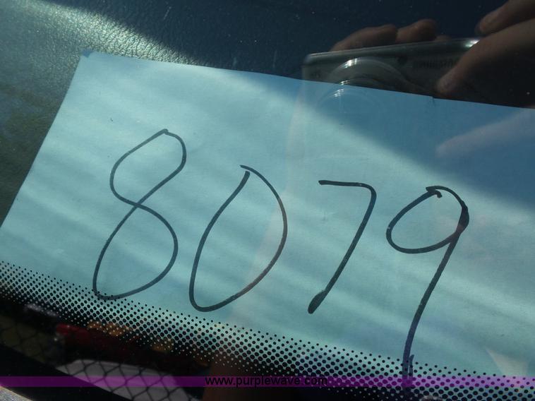 image for item K1628 2000 Dodge Ram Wagon B3500 Maxi van