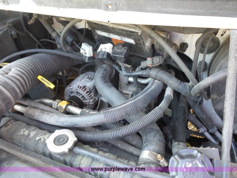 image for item K1628 2000 Dodge Ram Wagon B3500 Maxi van